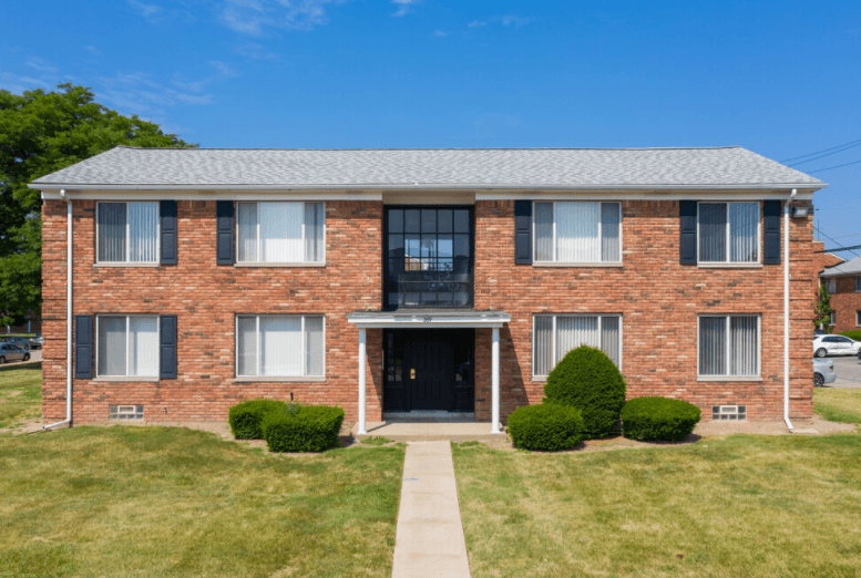 Cherry Hill Village Apartments, 238 Yorkshire Boulevard, Apt 116